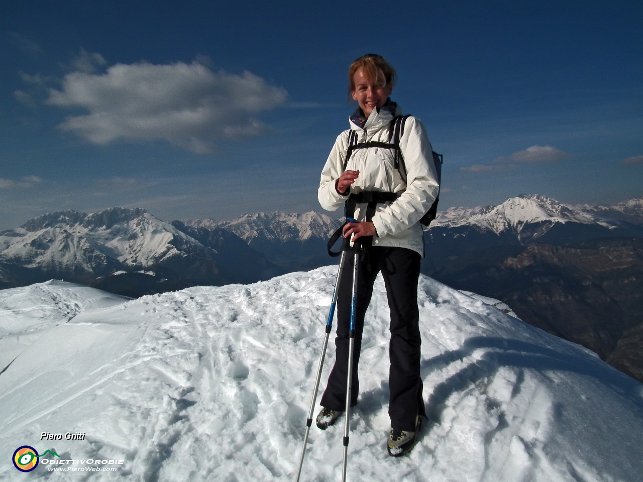 66 Tra Presolana e Pizzo Camino....JPG